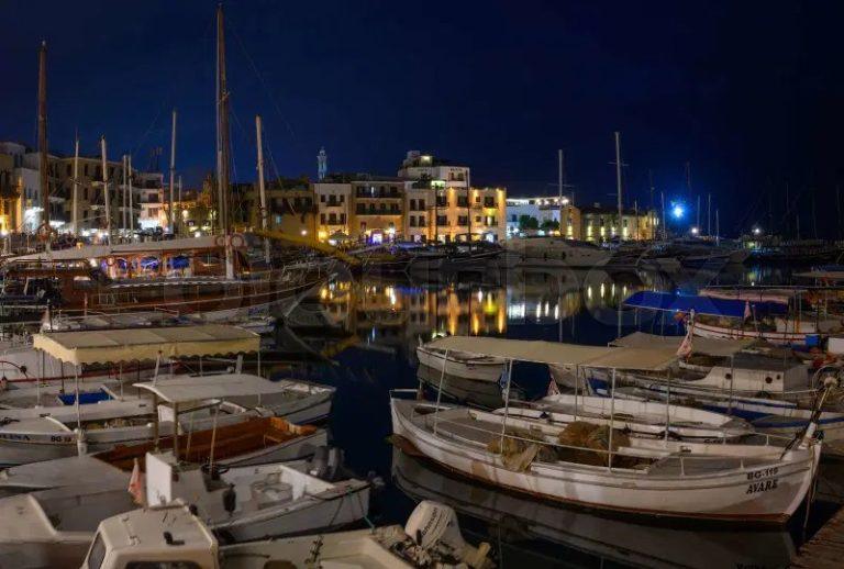 Kyrenia harbout at night
